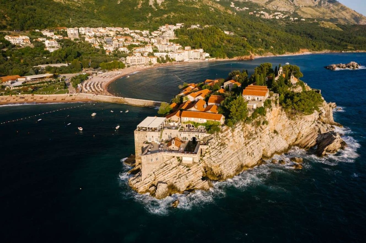 Druhý pilier: význam, poplatky a investície pre vaše dôchodkové sporenie